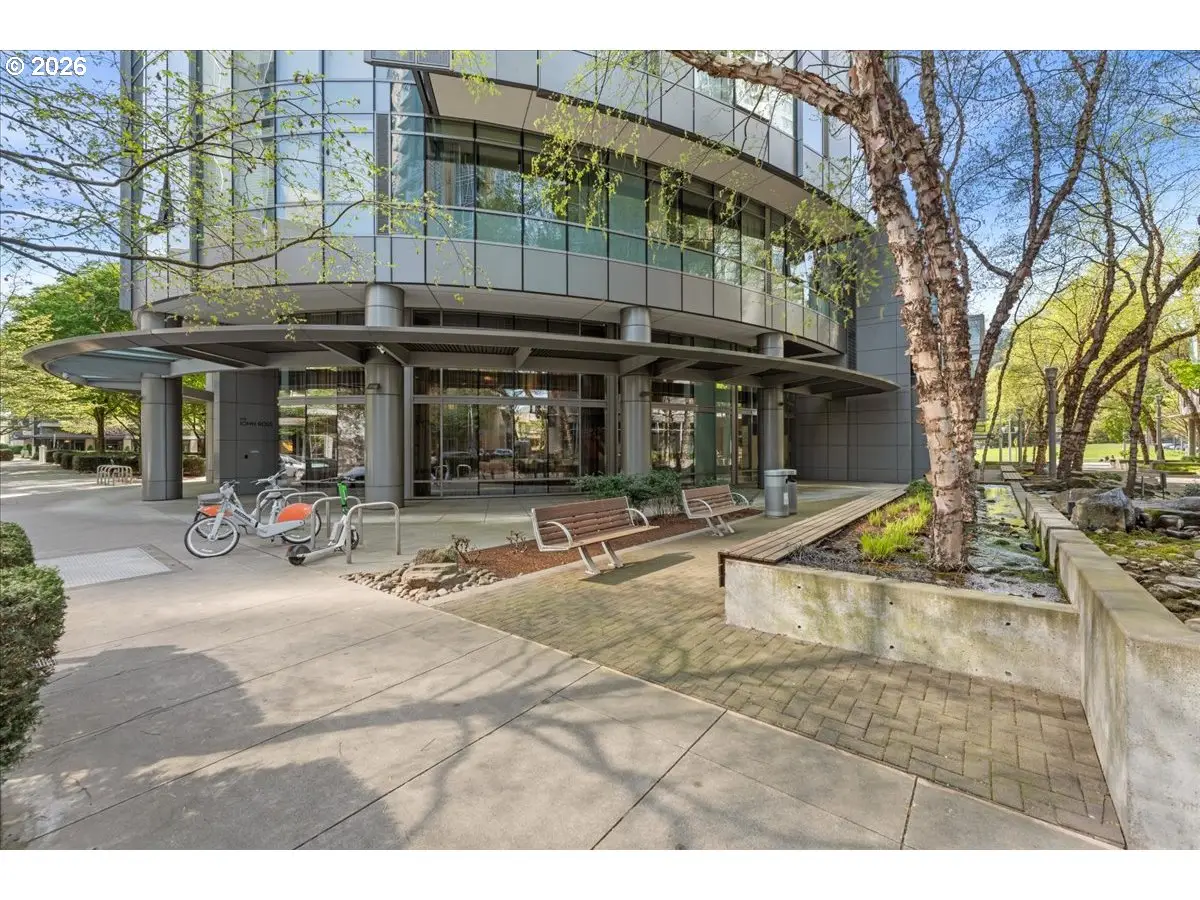 3601 S River Pkwy #812, Portland, OR 97239 - #1