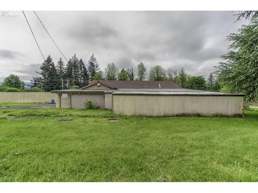 714 N Santiam Hwy, Gates, OR 97346 - #3