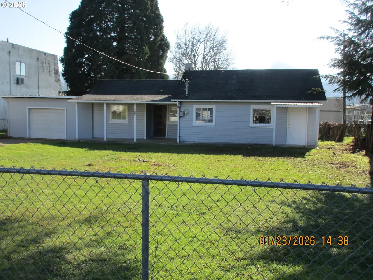 180 E Second Ave, Sutherlin, OR 97479 - Image #1