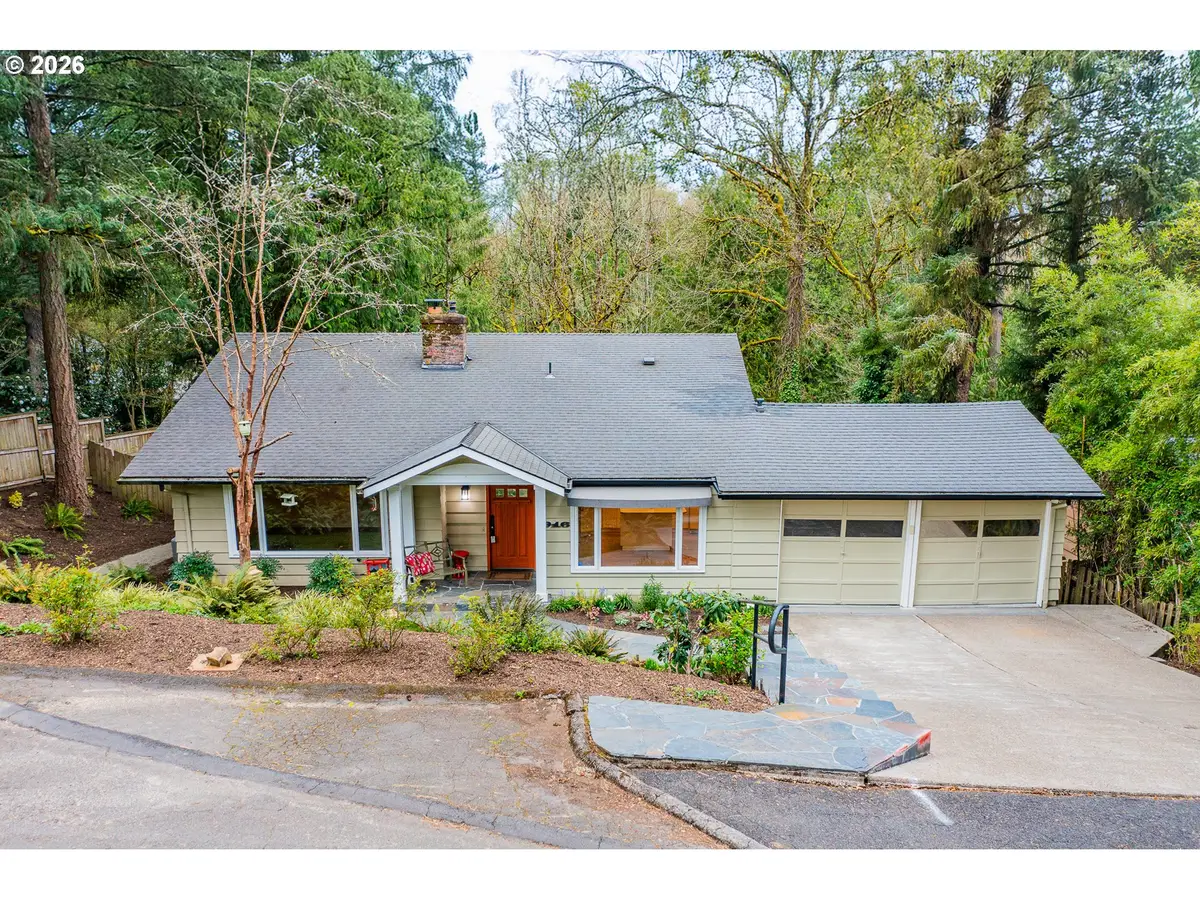 916 Cumberland Rd, Lake Oswego, OR 97034 - #1