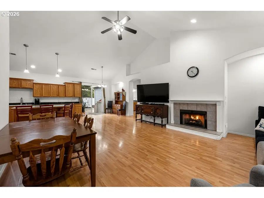 507 Cedar Creek Cir, Rockaway Beach, OR 97136 - #3