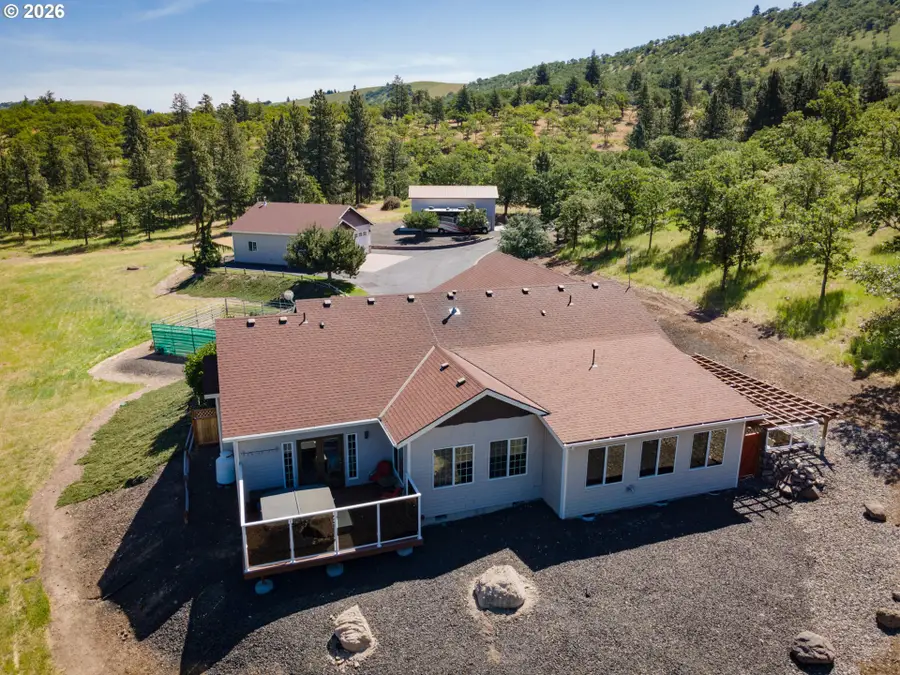 6065 Cherry Heights Rd, The Dalles, OR 97058 - #3