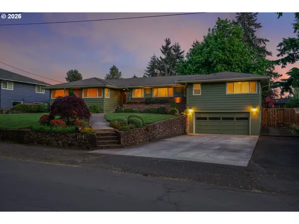 230 Park Dr, OregonCity, OR 97045