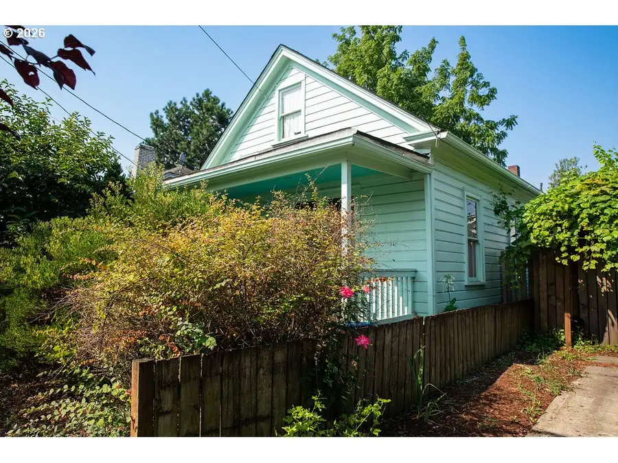 429 NE 79th Ave, Portland, OR 97213 - #2