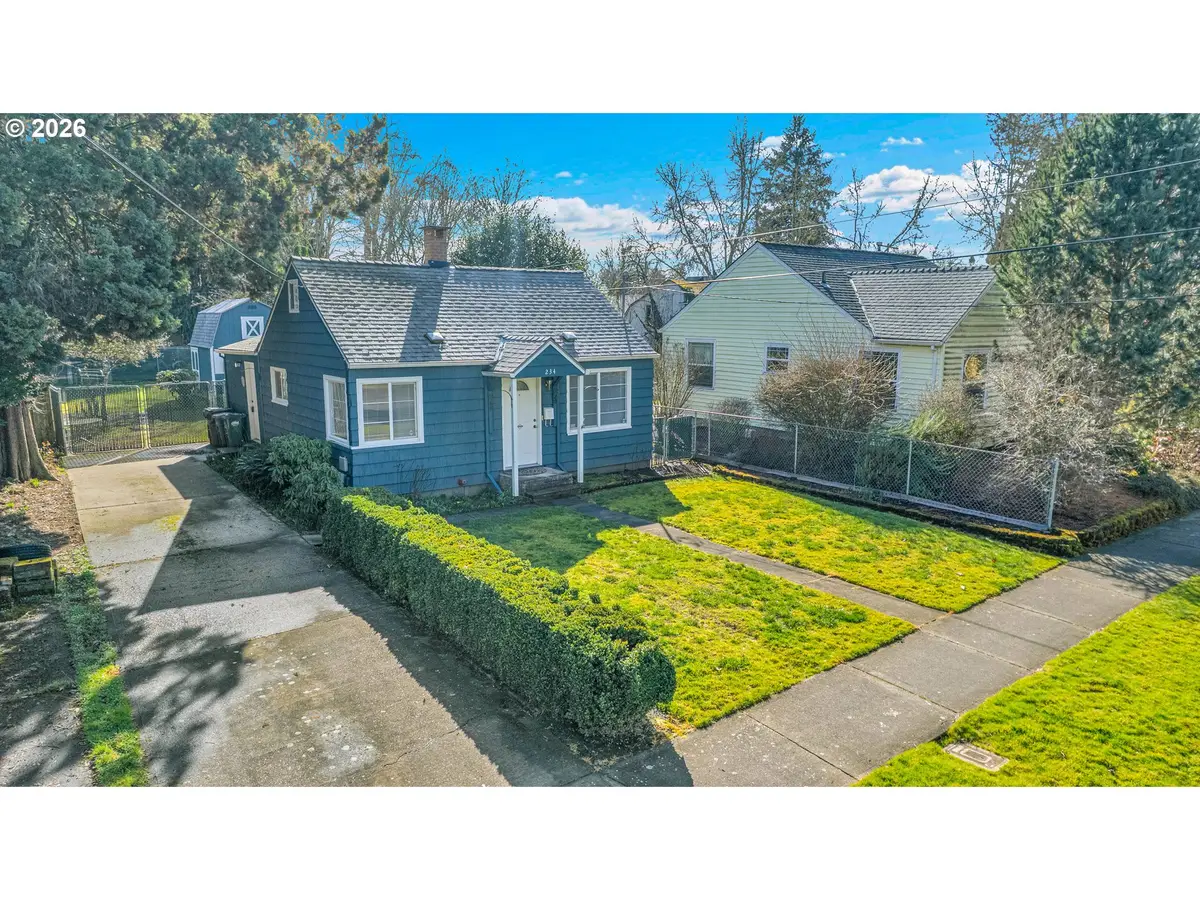 234 NE Grant St, Hillsboro, OR 97124 - #1