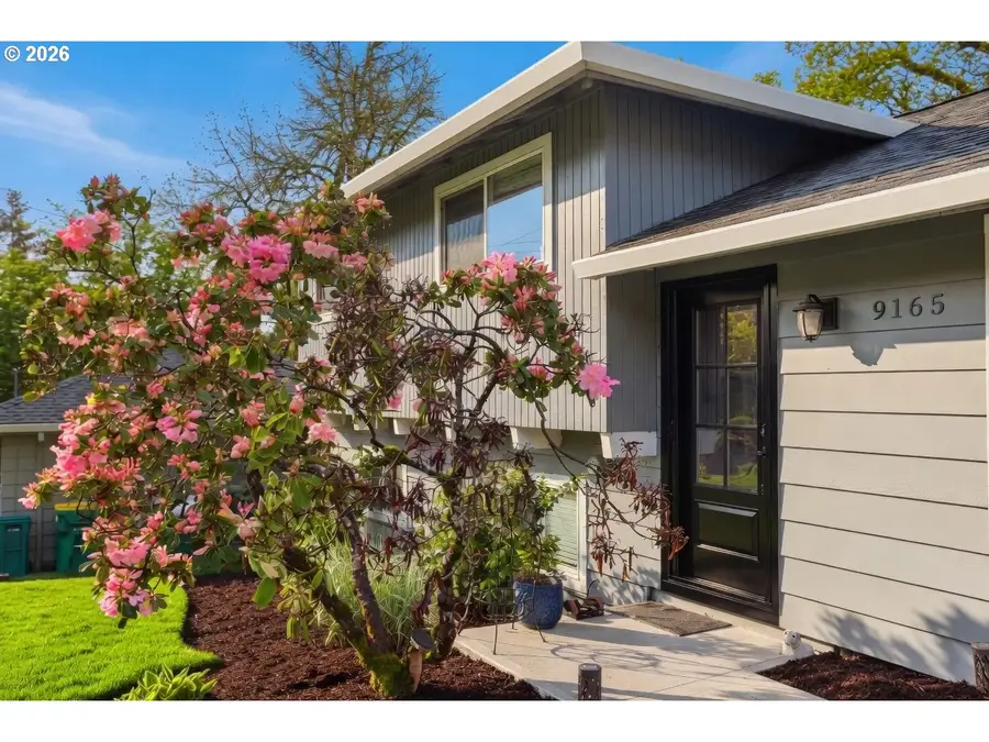 9165 SW 70th Ave, Portland, OR 97223 - #3