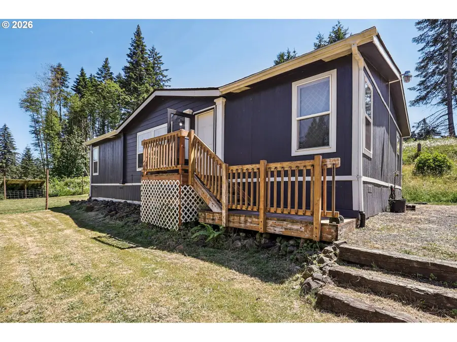 104 S Goble Creek Rd, Kelso, WA 98626 - #3
