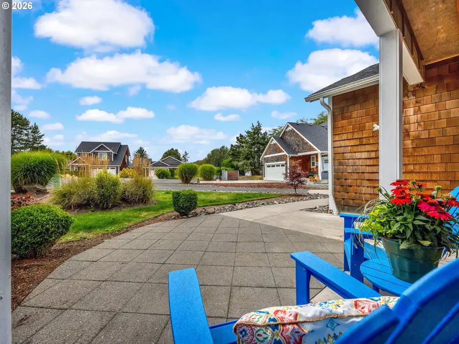 741 Creekside Dr, Gearhart, OR 97138 - #3