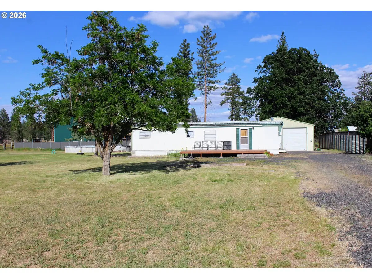 306 S Mary B Rd, Pine Hollow, OR 97063 - #1