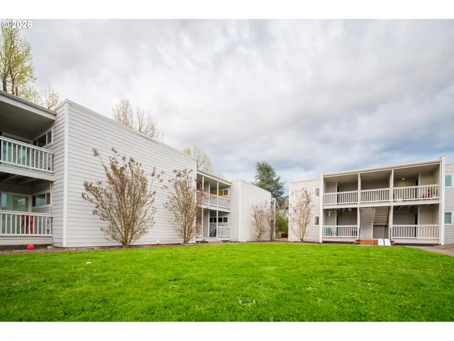 160 Whitman St, Monmouth, OR 97361 - #3