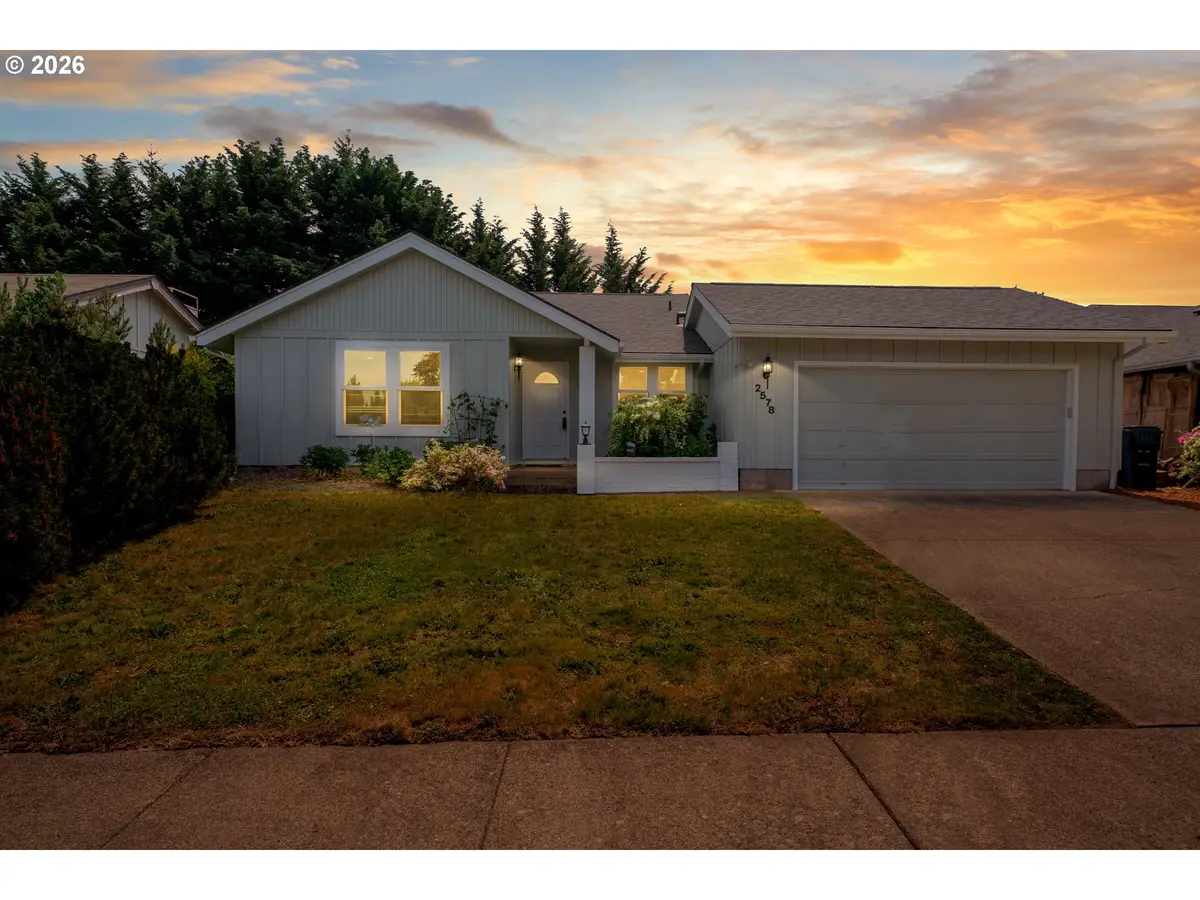 2578 Willona Dr, Eugene, OR 97408 - #1