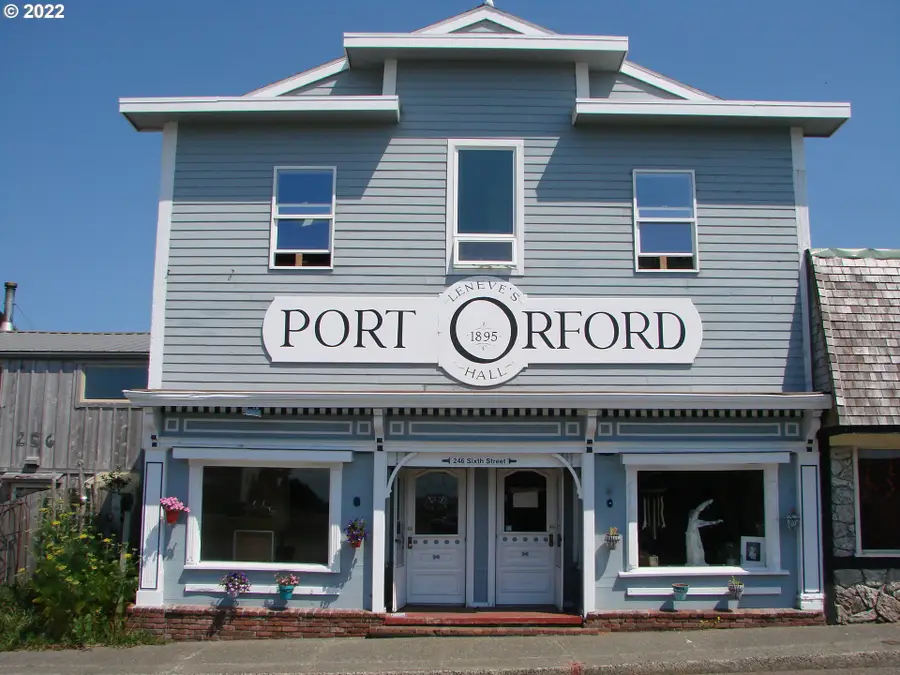 246 6th St, Port Orford, OR 97465 - #2