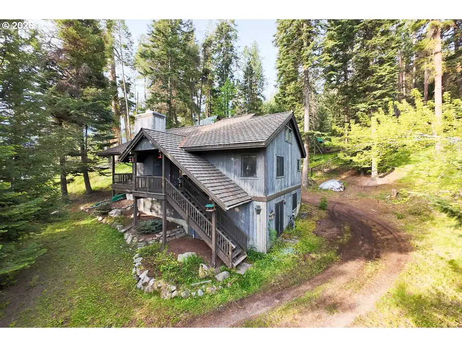 61038 Lake Shore Rd, Wallowa Lake, OR 97846 - #2