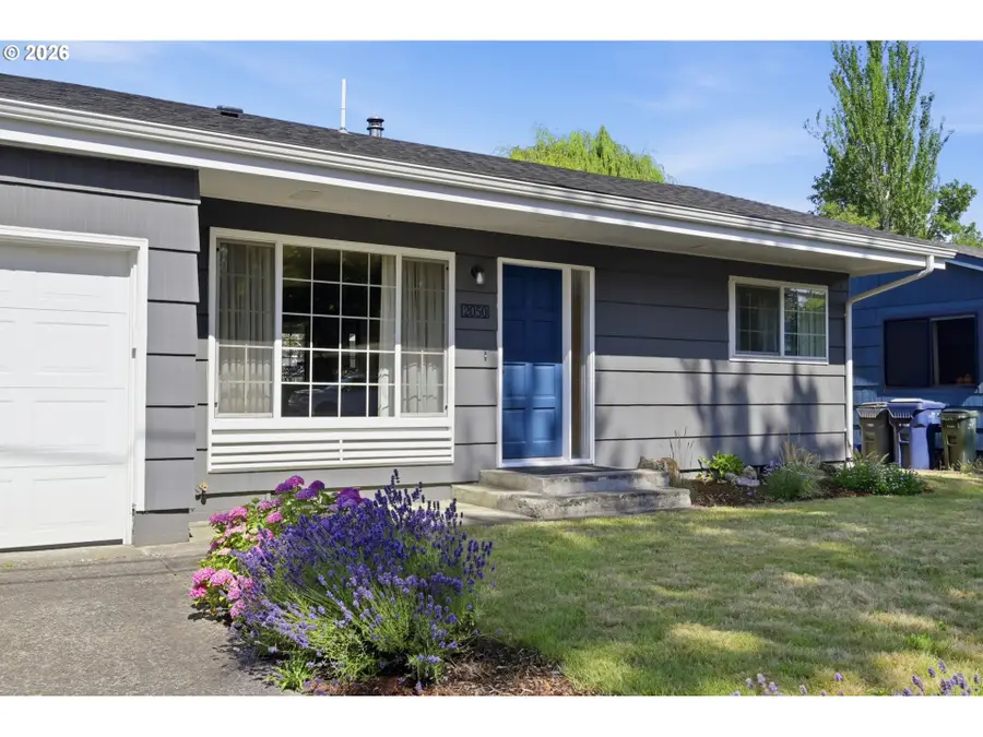 2050 Garfield St, Eugene, OR 97405 - #3