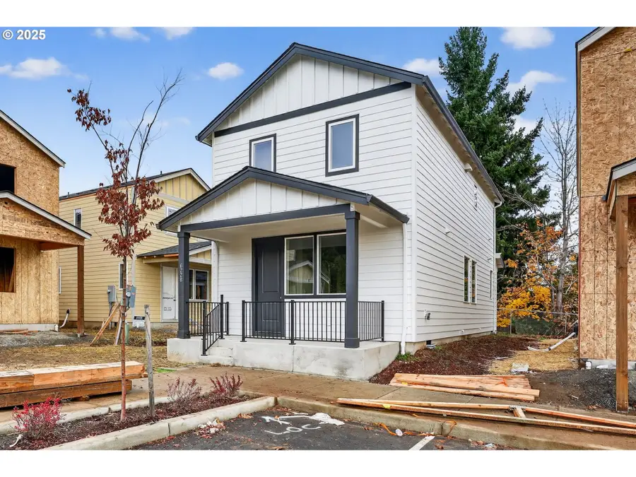 6228 NE 43rd St, Vancouver, WA 98661 - Image #2