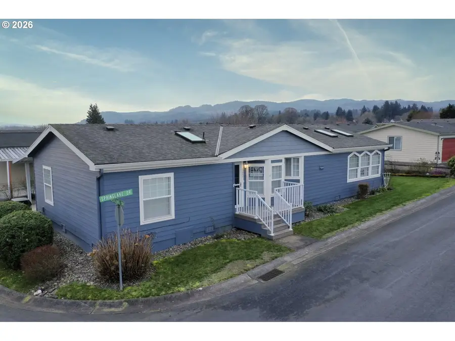 51469 SE Westlake Dr, Scappoose, OR 97056 - #2