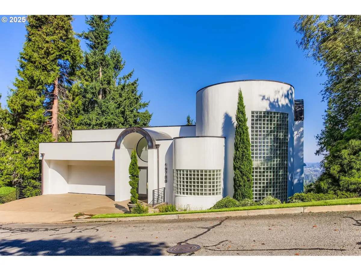 19788 Wildwood Dr, Northwest Clackamas, OR 97068 - #1