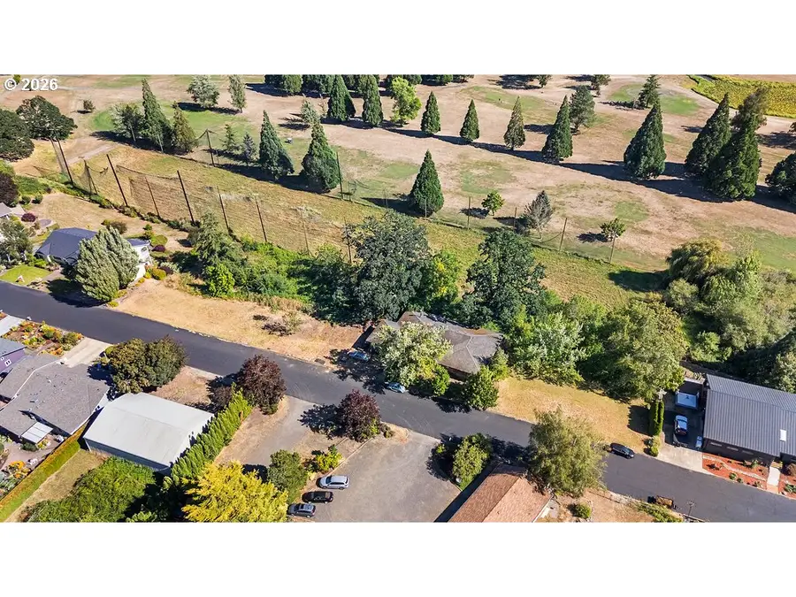 SW Bayou Dr #700, McMinnville, OR 97128 - #2