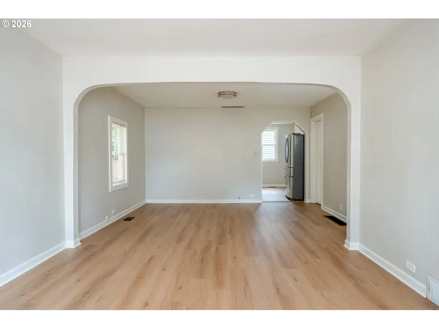 12106 SE Market St, Portland, OR 97216 - #3