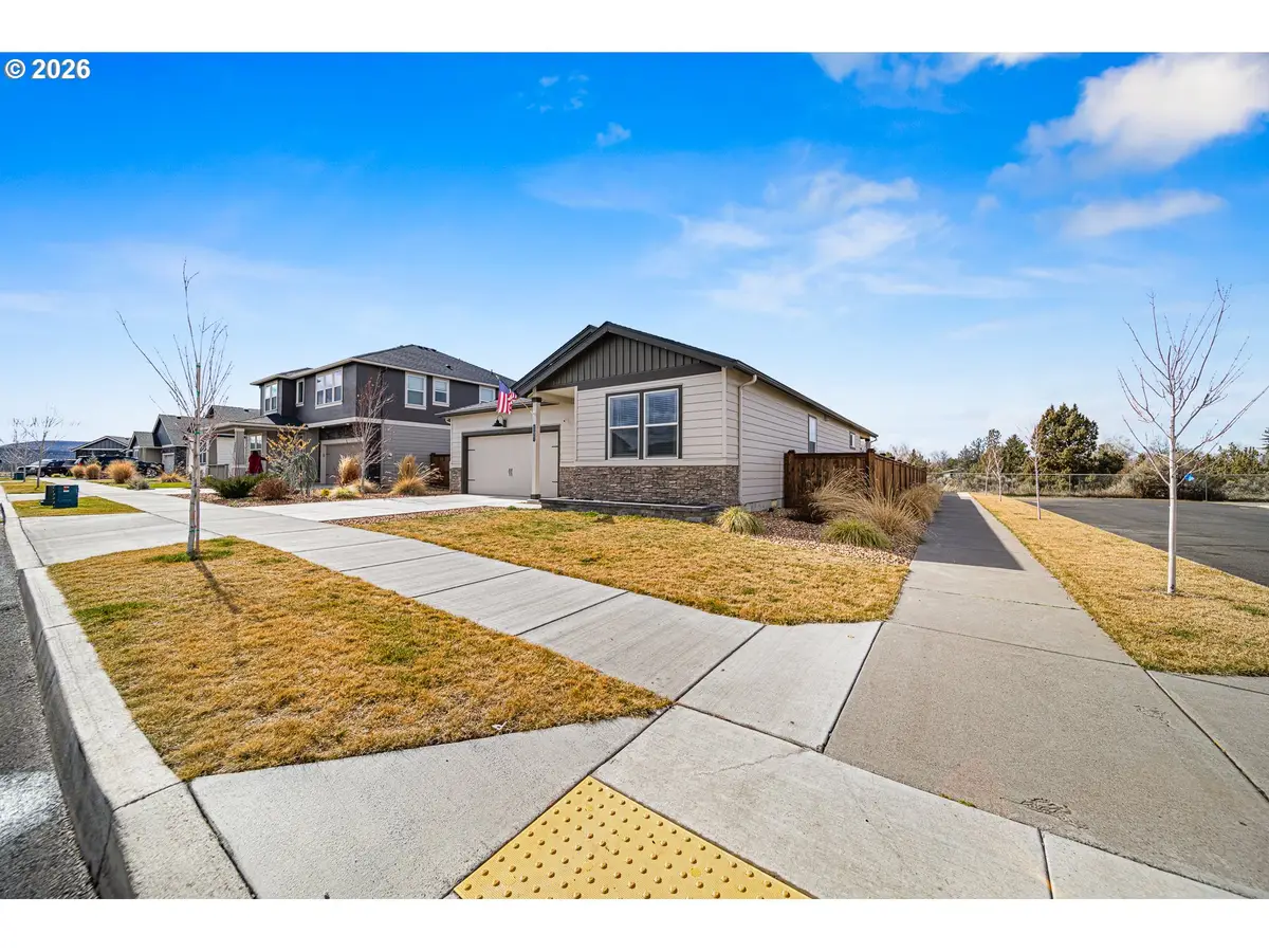 597 NE Union Loop, Prineville, OR 97754 - #1