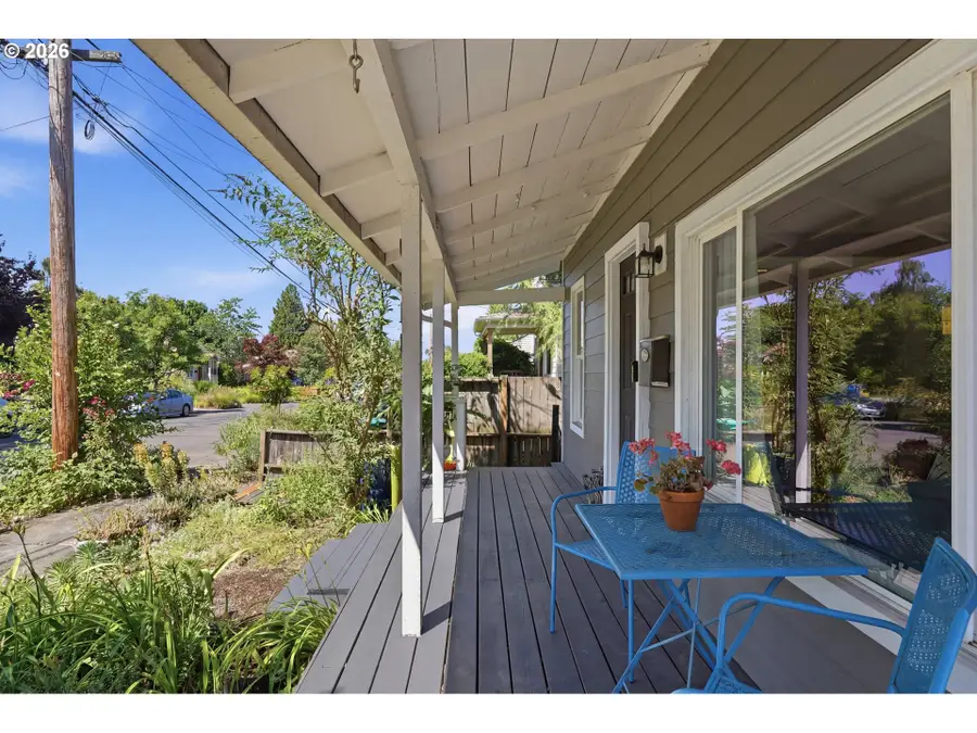 9418 N Allegheny Ave, Portland, OR 97203 - #3