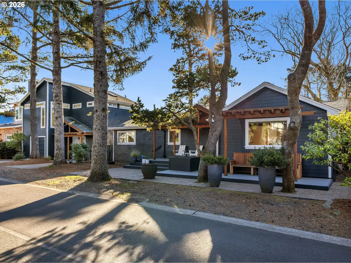 228 Beeswax Ln, Manzanita, OR 97130 - Image #1