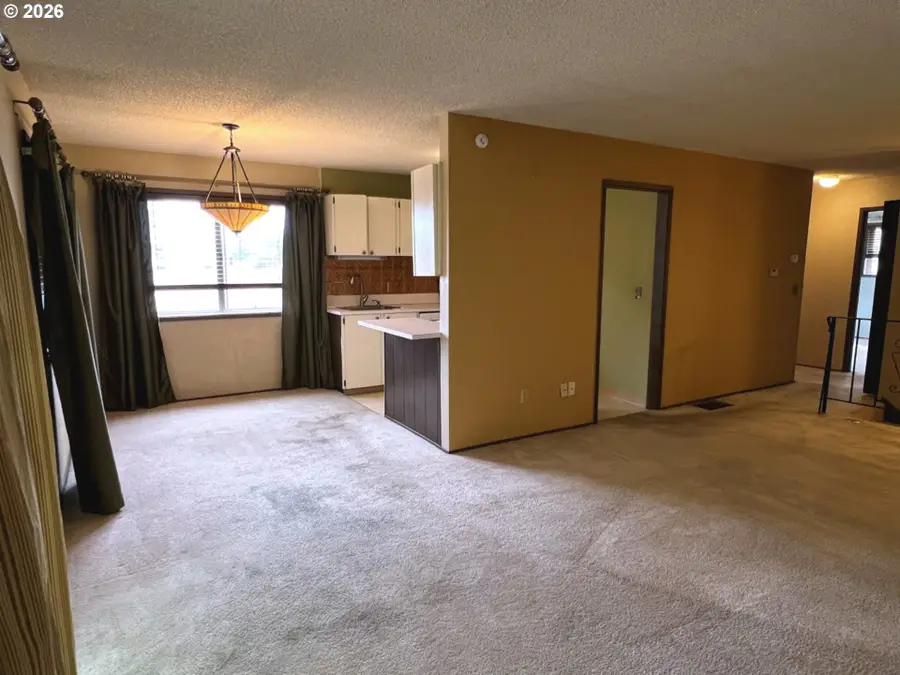 14807 NE Siskiyou Ct, Portland, OR 97230 - #3