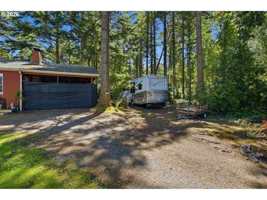 1780 Jackson St, Port Orford, OR 97465 - #3
