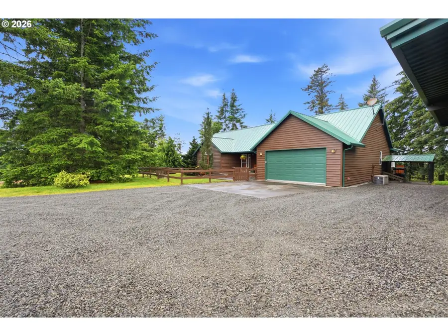 37620 SE Hidden Falls Rd, Washougal, WA 98671 - #3