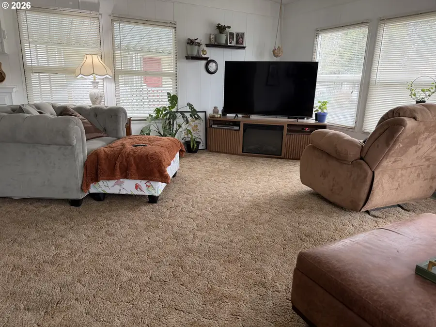 1475 Green Acres Rd #168, Eugene, OR 97408 - Image #3