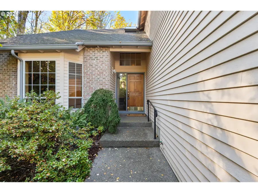 11547 SW 56th Pl, Portland, OR 97219 - #3