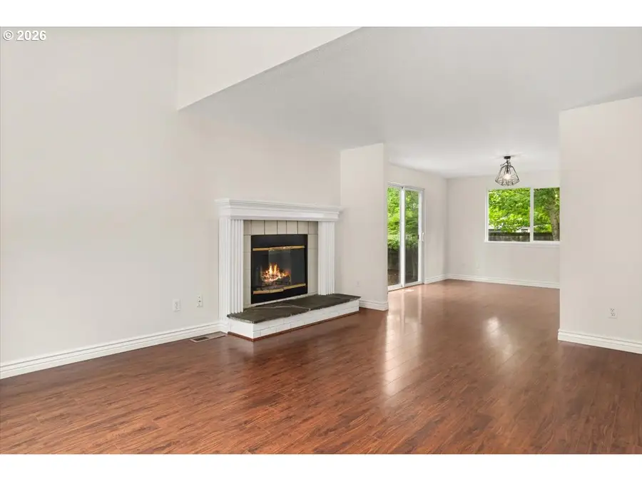 8125 SW Pine St, Portland, OR 97223 - #3