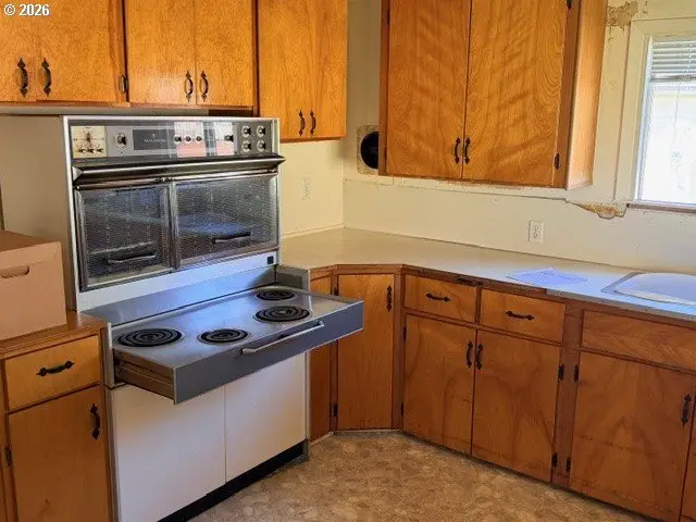 302 Monroe St, Ryderwood, WA 98581 - #3