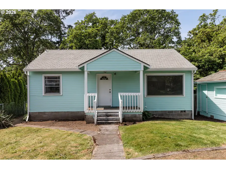 215 S 8th St, Saint Helens, OR 97051 - #2