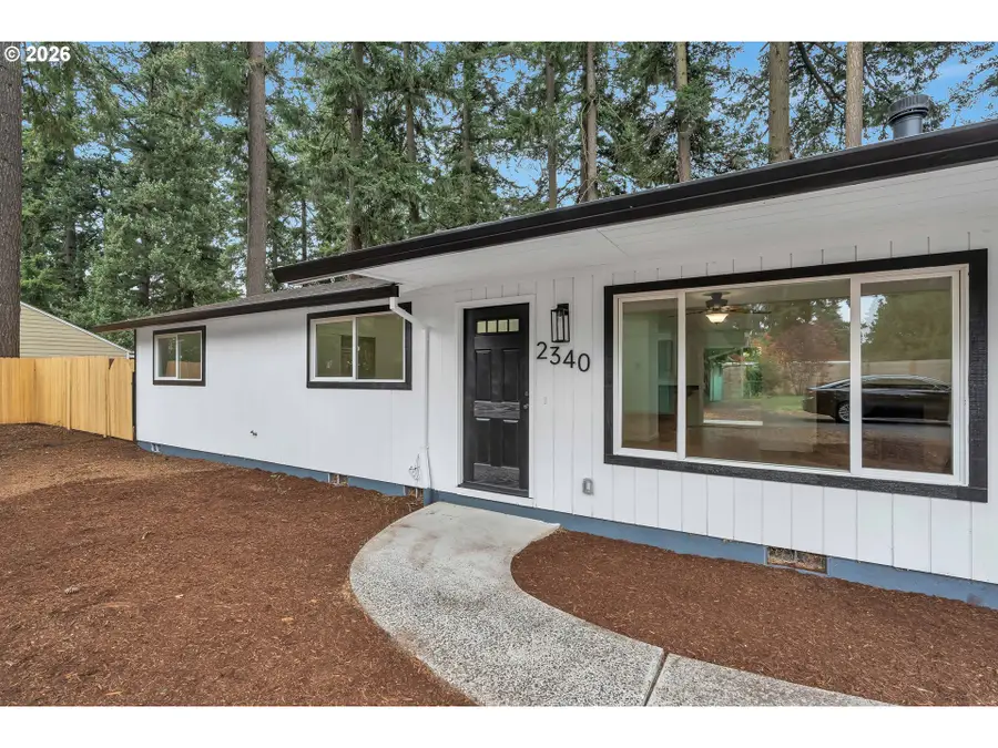 2340 SE 113th Ave, Portland, OR 97216 - #3