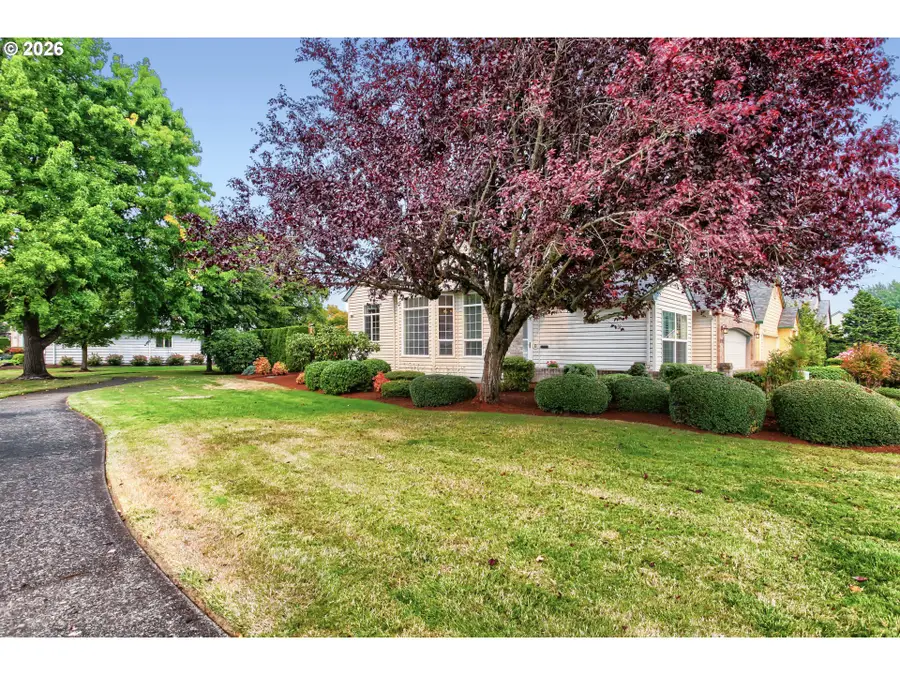 1915 NE Harewood Pl, Hillsboro, OR 97124 - #2