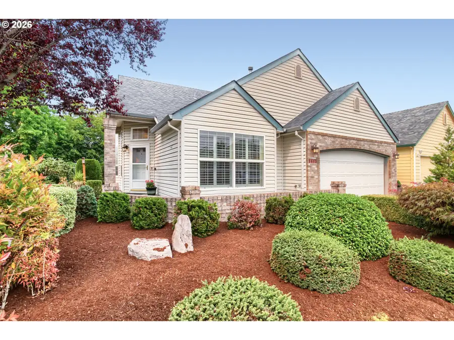 1915 NE Harewood Pl, Hillsboro, OR 97124 - #3