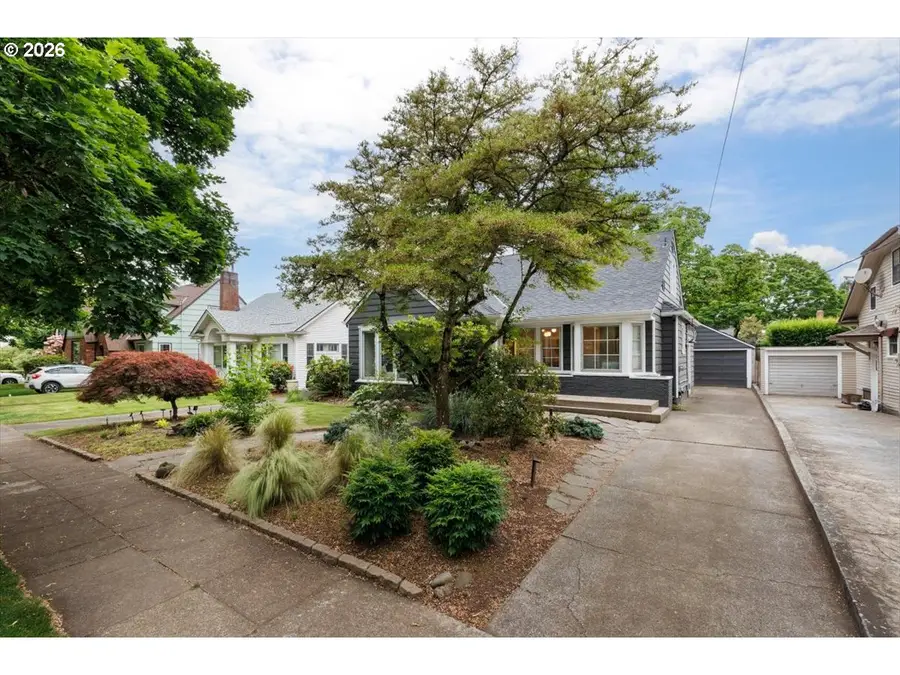 7407 SE 30th Ave, Portland, OR 97202 - #2