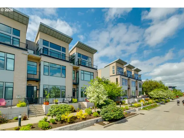 2124 NW 16th Ave, Portland, OR 97209