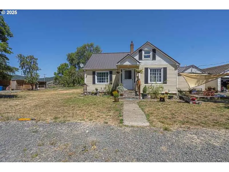 42111 Highway 226, Scio, OR 97374 - Image #2