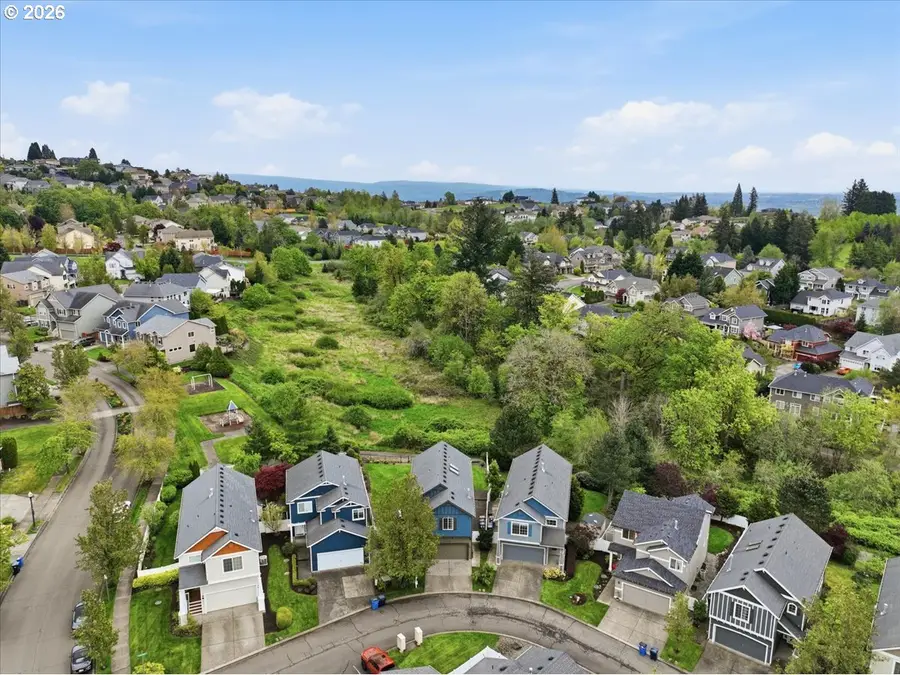 3910 NW Oakridge Ln, Camas, WA 98607 - #2