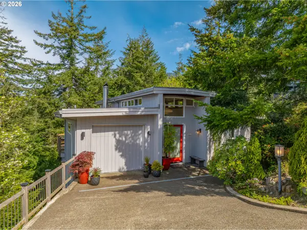 831 Madrona St, Manzanita, OR 97130