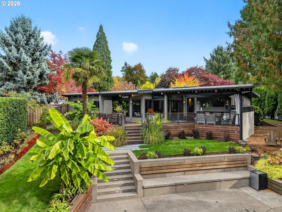 6736 SW Hamilton Ct, Portland, OR 97225 - #2