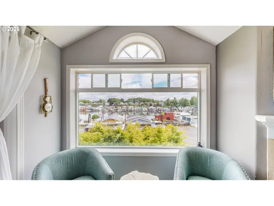 442 N Bridgeton Rd, Portland, OR 97217 - #3