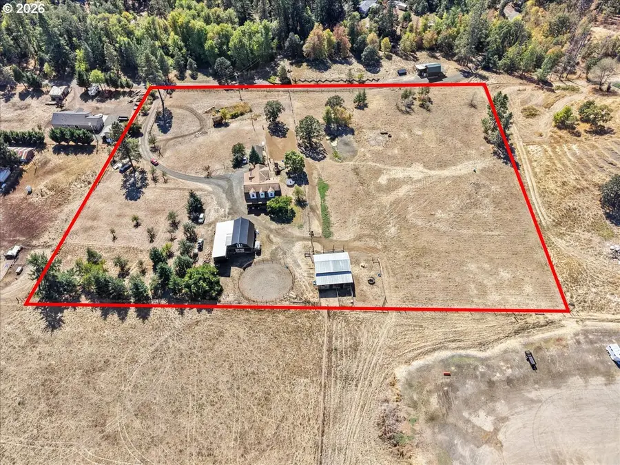 307 Towhee Ln, Tenmile, OR 97481 - #3