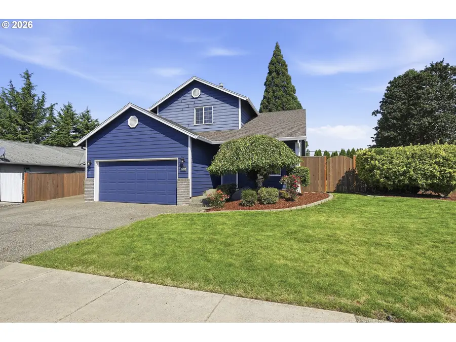 15049 Homestead Dr, Oregon City, OR 97045 - #3