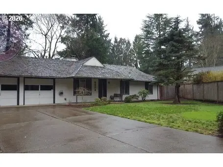 6354 Hiawatha Ct, LakeOswego, OR 97035