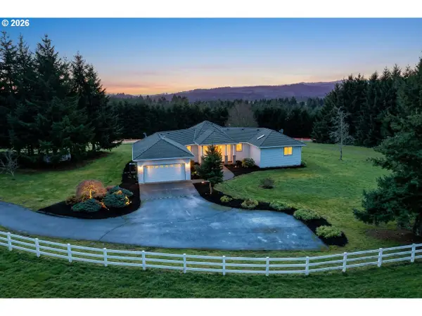 33750 Luttrell Farms Dr, StHelens, OR 97051