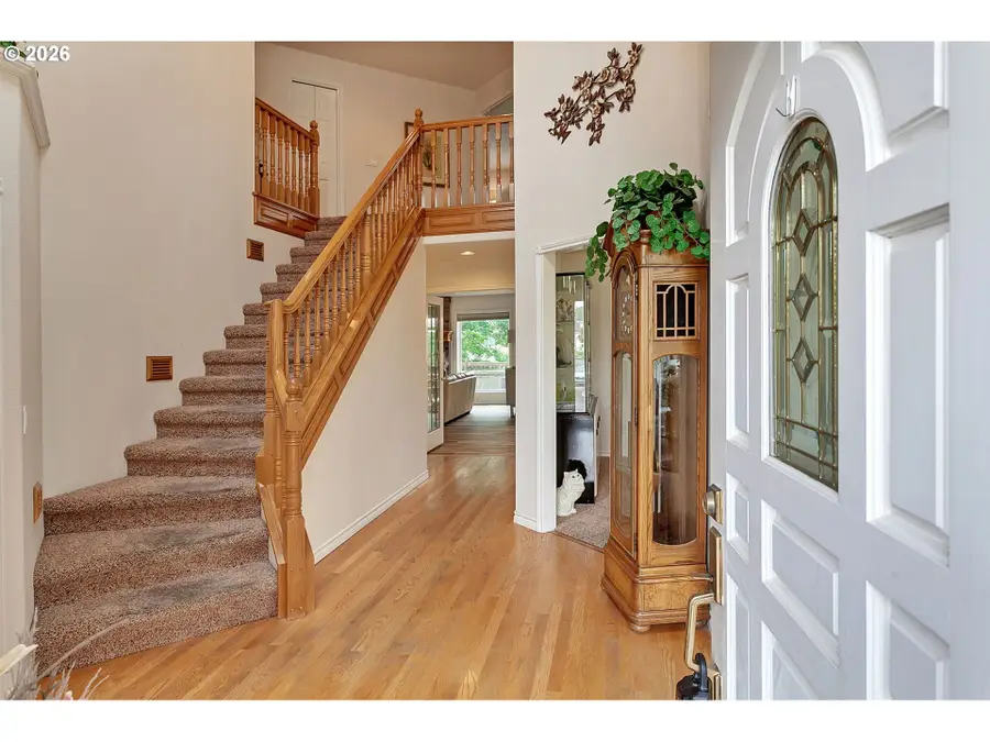 2925 SE Cleveland Dr, Gresham, OR 97080 - #3