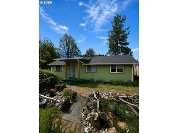 1649 Elm St, SweetHome, OR 97386